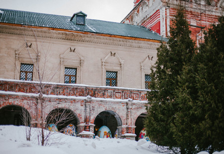 The wall of the old monastery in Central Moscowの写真素材