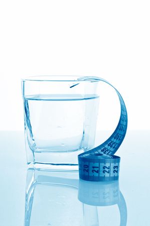 glass of water isolated on white background

の写真素材