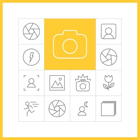 Set of photography icons in trendy linear style, vector illustrationのイラスト素材