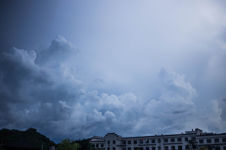 building under the cloudy skyのeditorial素材