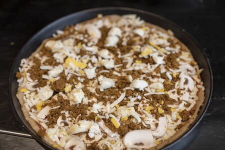Roast Beef Pizza before cookingの写真素材