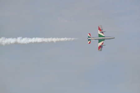 Pesaro Italy - 31 July 2016: The Italian demonstration team Frecce Tricolori air showのeditorial素材