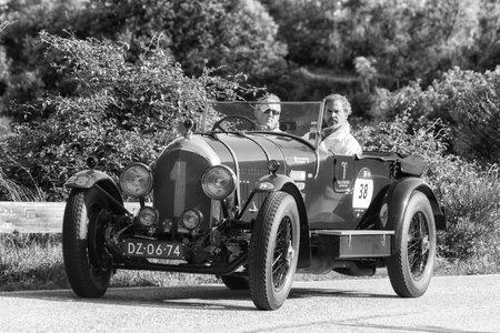 PESARO COLLE SAN BARTOLO , ITALY - MAY 17 - 2018 : BENTLEY 3 LITRE 1923 on an old racing car in rally Mille Miglia 2018 the famous italian historical race (1927-1957)のeditorial素材
