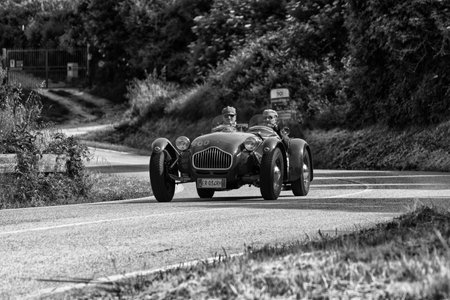 PESARO COLLE SAN BARTOLO , ITALY - MAY 17 - 2018 : ALLARD J2 1950 on an old racing car in rally Mille Miglia 2018 the famous italian historical race (1927-1957)のeditorial素材