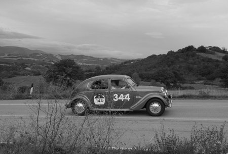 CAGLI, ITALY - OCT 24 - 2020: LANCIA APRILIA BERLINA 1500 1949 on an old racing car in rally Mille Miglia 2020 the famous italian historical race (1927-1957のeditorial素材