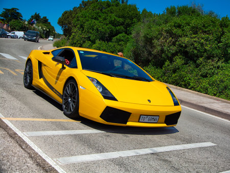 POLTU QUATU - ITALY - JUL 9 - 2022: yellow lamborghni diablo Poltu Quatu Classicのeditorial素材