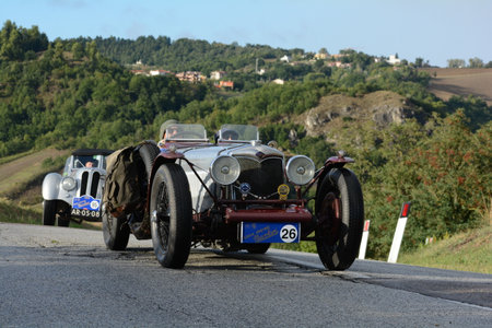 san marino , san marino - sept. 16 -2022 : Riley Ulster IMP 1928 in coppa nuvolari old racing car with classic carのeditorial素材