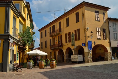 Barolo, province of Cuneo, Piedmont, Italy. July 2018. The alleys of the old town are very typical, pretty and colorful, they have a wide choice of restaurants and wineries.のeditorial素材
