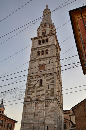 Modena, Emilia Romagna, Italy. December 2018. Ghirlandina is the bell tower of the city: entering the historical center you immediately notice it. High 86 meters is slightly leaning: 1 meter and 60 centimeters.のeditorial素材