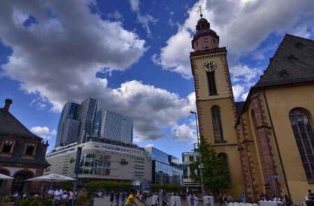 Frankfurt am Main, Germany, August 2019. The square overlooking St. Catherine's Church. Here flows the Zeil, the shopping and social life of the city.のeditorial素材