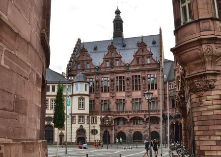 Frankfurt am Main, Germany. August 2019. One of the magnificent historic buildings overlooking the Paulsplaz. Characterized by the red brick faÃ§ade like the Paulskirche that it faces.のeditorial素材