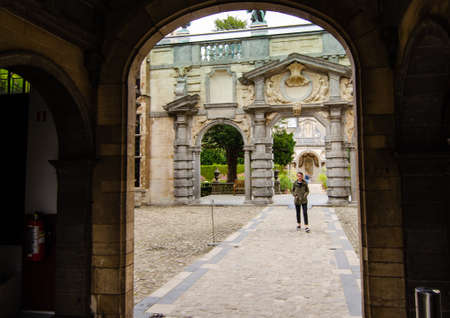 Antwerp, Flanders, Belgium. August 2019. Museum Rubenshuis, a beautiful Renaissance building is the home museum of the famous painter. View from the entrance to the inner courtyard, people.のeditorial素材