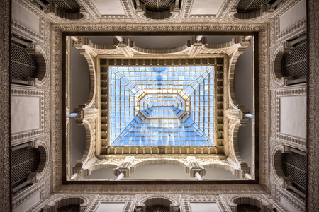 Seville, Real Alcazar. Patio de las Munecas. Spain.のeditorial素材