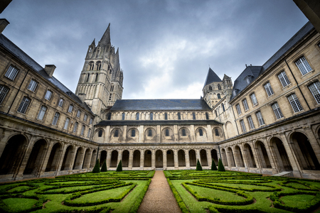 Reims: Abbaye aux Hommes, Champagne, Franceのeditorial素材