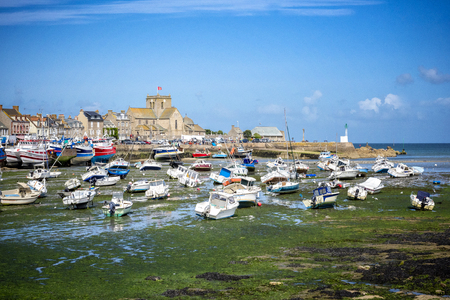BARFLEUR: Barfleur. Barfleur is a picturesque fishing village in Basse Normandy.のeditorial素材