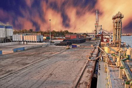 Cargo terminal for transit of cement, containers and other general cargoes. Loading and discharging....