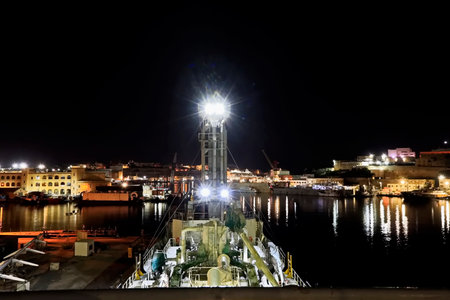 A view of the port of Valletta at night, Maltaの写真素材