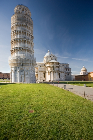 Pisa, Piazza dei miracoli, with the Basilica and the leaning tower  Shot with polarizer filter の写真素材