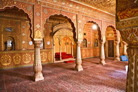 Maharajah room inside a old palace, India のeditorial素材