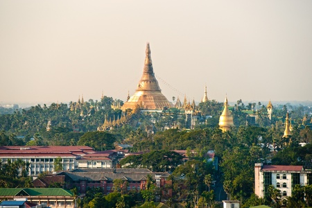 Shwedagon Paya at sunset, Yangoon, Myanmar.の写真素材