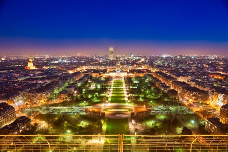 Aerial view of Paris at sunsetのeditorial素材