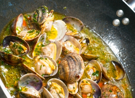 Delicious Fresh Steamer Clams with Garlic and Basilの写真素材