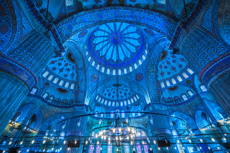 Inside The Blue Mosque, (Sultanahmet Camii), Istanbul, Turkey.のeditorial素材