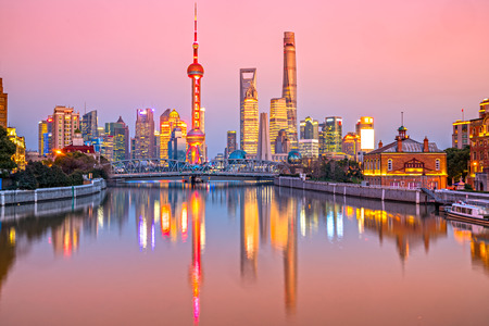 Shanghai city skyline, view of the skyscrapers of Pudong and Waibaidu bridge from huangpu River. China.のeditorial素材