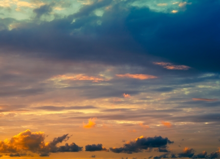An image of amazing skies during beautiful sunsetの写真素材