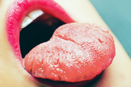 An image of pink lips