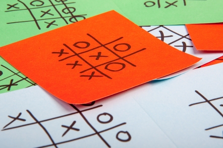 An image of tic tac toe on sticky notesの写真素材
