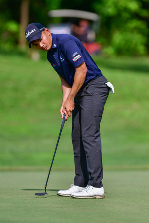 PETALING JAYA, NOV 26 : Amir Nazrin of Malaysia, pictured during final round of PKNS Selangor Masters '22 at Kelab Golf Seri Selangor. Petaling Jaya, Malaysia on November 26, 2022.のeditorial素材