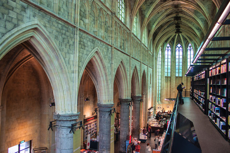 MAASTRICHT, JUN 1: Dominican church converted into a bookstore in Maastricht, Netherlands on Jun 1, 2013. In 2008 The Guardian called it the âbest bookstore in the worldâ.のeditorial素材