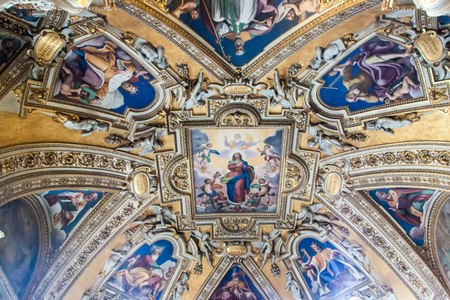 Interior of famous Santa Maria Maggiore basilica in Rome, Italyのeditorial素材