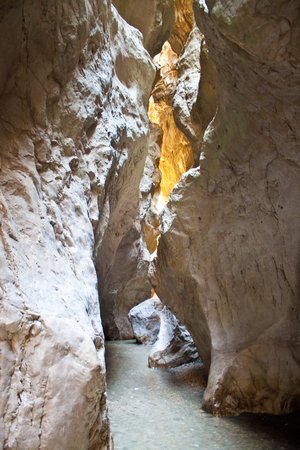 Deep Saklikent canyon in southern Turkey. It is 300 meters deep and 18 km long.のeditorial素材