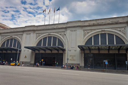 BARCELONA, SPAIN - AUGUST 15: Estacion de Francia is a major railway station in the city of Barcelona on August 15, 2010 . The Estacio de Franca is the second busiest railway station of the city.のeditorial素材