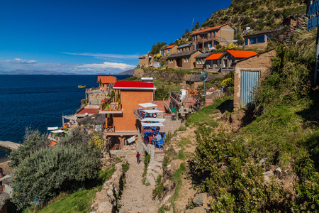 ISLA DEL SOL, BOLIVIA - MAY 12, 2015: Yumani village on Isla del Sol (Island of the Sun) in Titicaca lake, Boliviaのeditorial素材