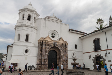 POPAYAN, COLOMBIA - SEPTEMBER 10, 2015: Santo Domingo church in colonial city Popayan, Colombiaのeditorial素材