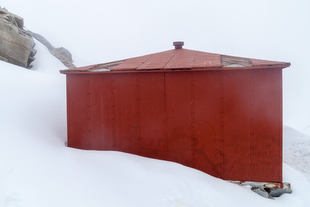 High camp of climbers under Huayna Potosi mountain in Boliviaの写真素材