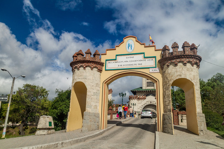 LOJA, ECUADOR - JUNE 15, 2015: Puerta de la Ciudad (Door to the City) gate in Loja, Ecuadorのeditorial素材