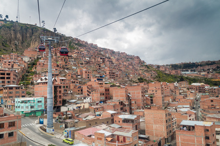 Teleferico (cable car) in La Paz, Boliviaのeditorial素材