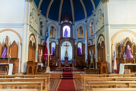 PUERTO VARAS, CHILE - MAR 25: Interior of Sagrado Corazon church in Puerto Varas, Chileのeditorial素材