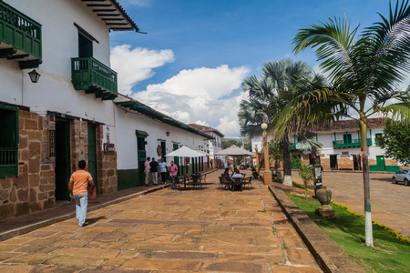 BARICHARA, COLOMBIA - SEPTEMBER 17, 2015: Old colonial houses at Parque Principal in Barichara village, Colombiaのeditorial素材