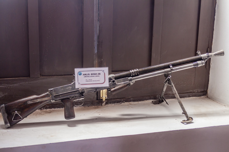 SUCRE, BOLIVIA - APRIL 21, 2015: Czech Brno machinegun in Military Historical Museum of the Nation in Sucre, Boliviaのeditorial素材