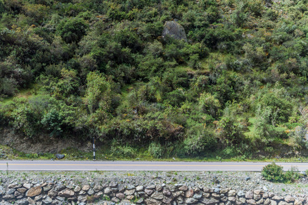 Road from Olllantaytambo to Quillabamba in Abra Malaga pass section, Peruの写真素材