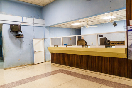 VARADERO, CUBA - JAN 24, 2016: Interior of the bus terminal building in Varadero, Cubaのeditorial素材