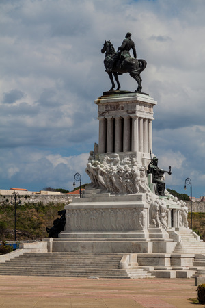 HAVANA, CUBA - FEB 22, 2016: General Maximo Gomez monument in Havana.のeditorial素材