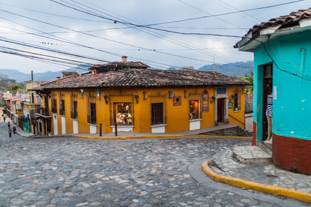 COPAN RUINAS, HONDURAS - APRIL 11, 2016: Cobbled streets in Copan Ruinas village.のeditorial素材