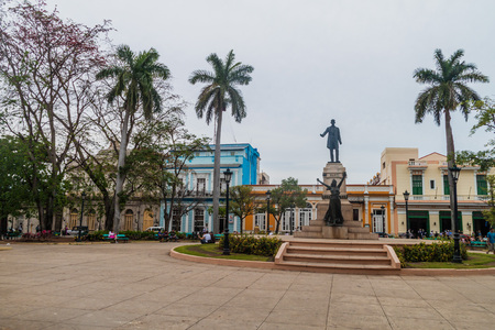 MATANZAS, CUBA - FEB 16, 2016: Parque Libertad with Jose Marti statue in the center of Matanzas, Cubaのeditorial素材
