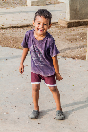 GRANADA, NICARAGUA - APRIL 28, 2016: Local boy in Granada, Nicaraguaのeditorial素材
